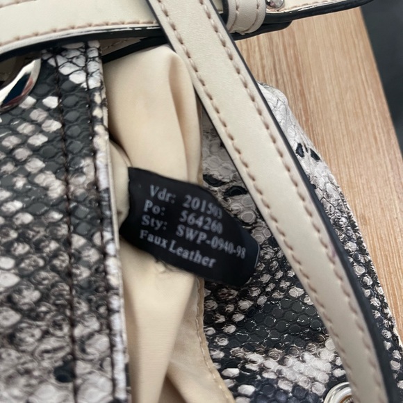 Pelle Studio Reptile Snakeskin Leather Tote Bag - Picture 8 of 8